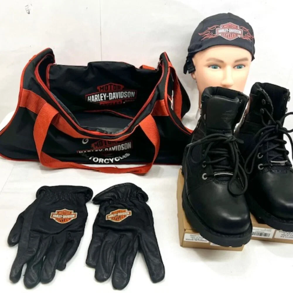 Collection Harley-Davidson 18 x9x11 Duffel Bag+Booth Sz 10M+Leather Glove+Beanie